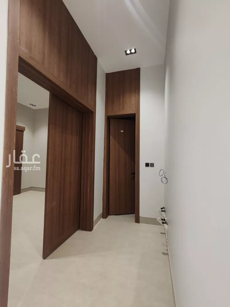 فيلا للبيع في شارع الخندق, حي اليرموك, مدينة الرياض, منطقة الرياض 7