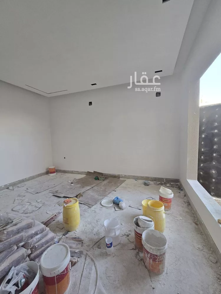 فيلا للبيع في شارع إدريس بن العباس, حي الملك فيصل, مدينة الرياض, منطقة الرياض 12