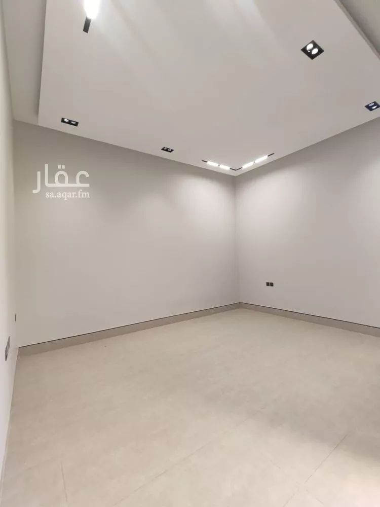 فيلا للبيع في شارع الخندق, حي اليرموك, مدينة الرياض, منطقة الرياض 9