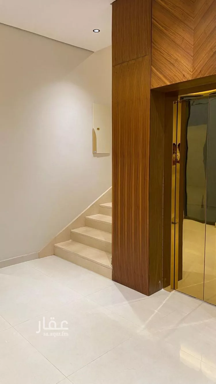 فيلا للبيع في شارع رافع بن سنان, حي النهضة, مدينة الرياض, منطقة الرياض صورة 3