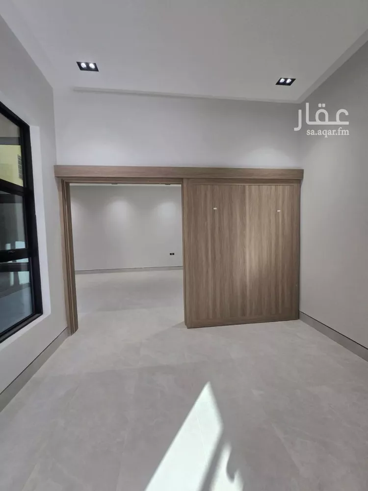 دور للبيع في شارع 15 , حي غرناطة, مدينة الرياض, منطقة الرياض 13