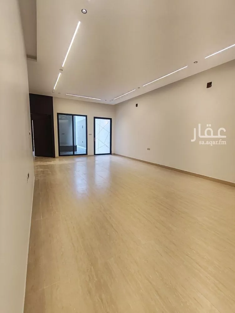 Villa for Sale in Riyadh Al Khaleej 17