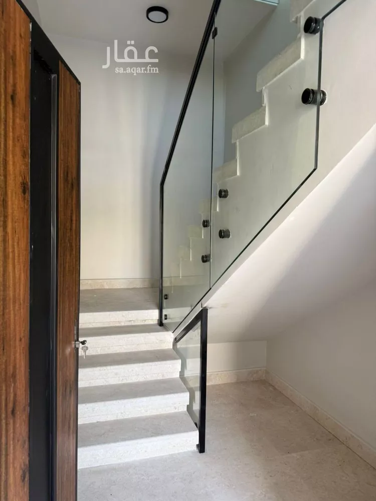 دور للبيع في شارع ابن النفيس, حي المنار, مدينة الرياض, منطقة الرياض صورة 2