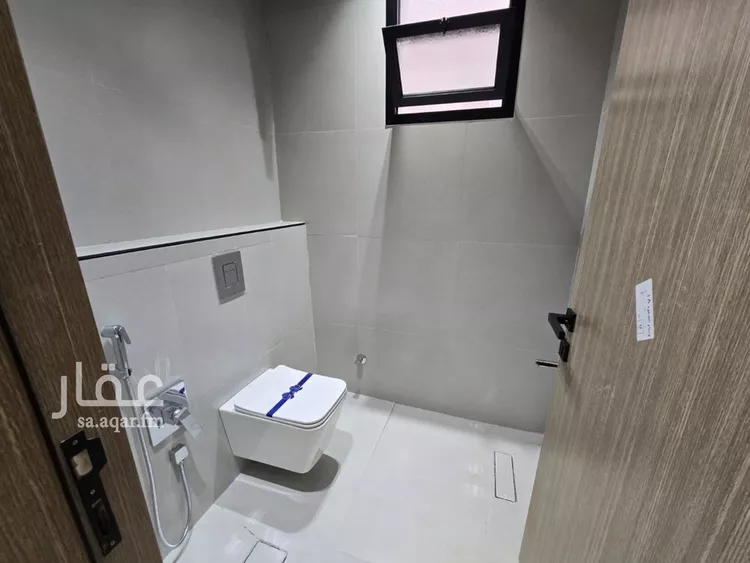 فيلا للبيع في شارع يوسف الصنهاجي, حي الأندلس, مدينة الرياض, منطقة الرياض صورة 5