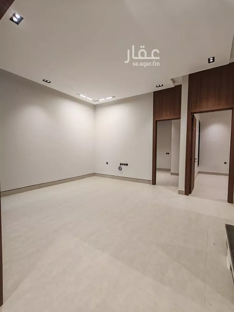 فيلا للبيع في شارع الخندق, حي اليرموك, مدينة الرياض, منطقة الرياض 8