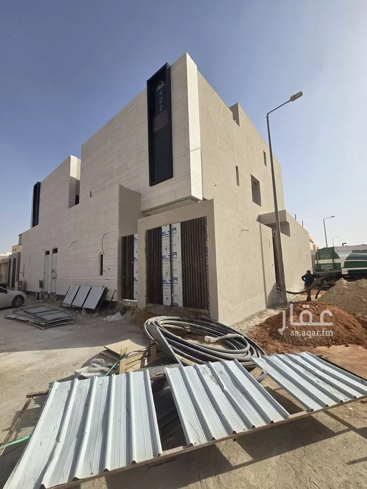 فيلا للبيع في شارع إدريس بن العباس, حي الملك فيصل, مدينة الرياض, منطقة الرياض 14