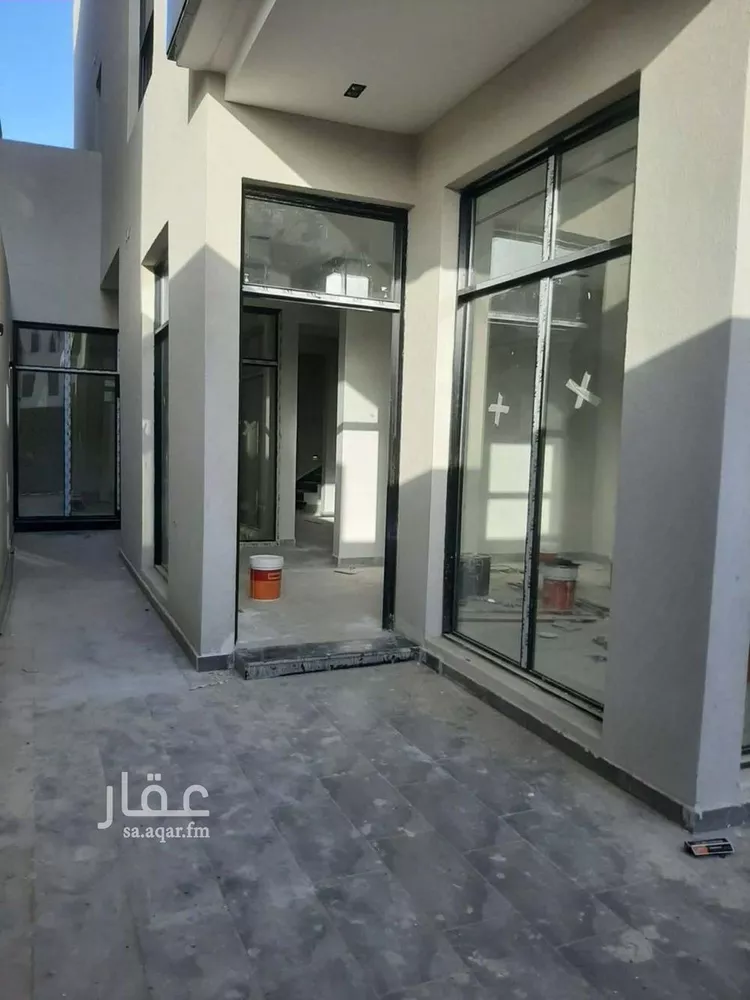 فيلا للبيع في شارع قس بن ساعدة, حي الملك فيصل, مدينة الرياض, منطقة الرياض صورة 3