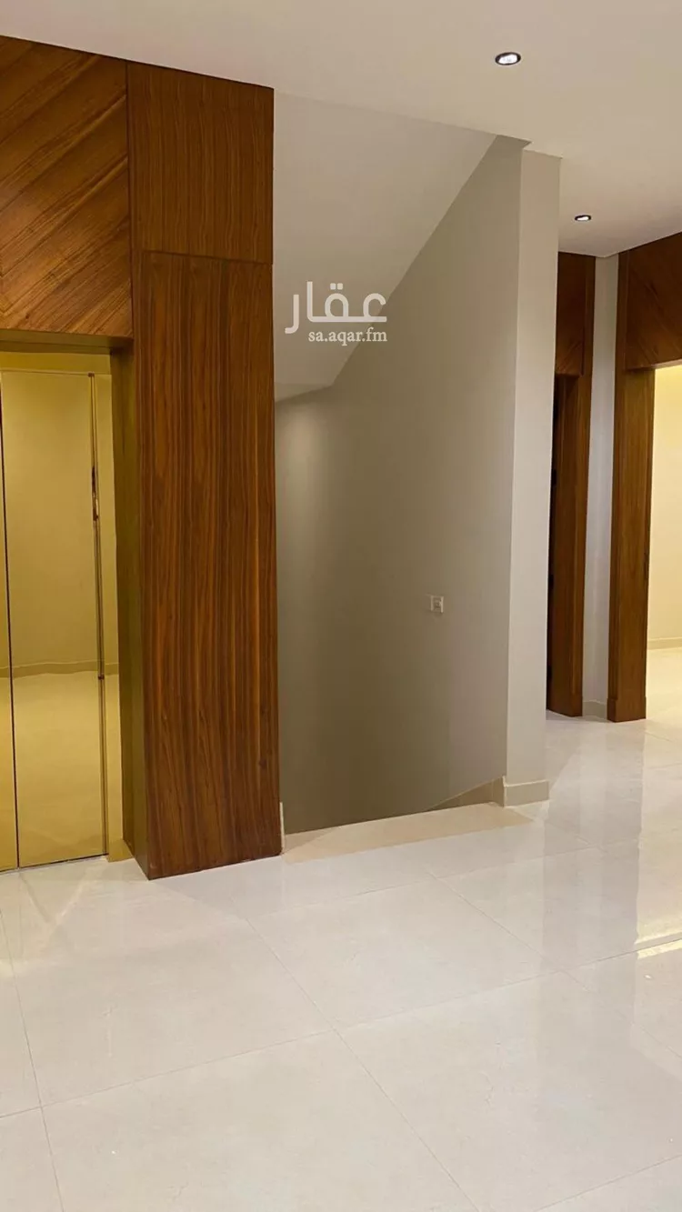 فيلا للبيع في شارع رافع بن سنان, حي النهضة, مدينة الرياض, منطقة الرياض صورة 3