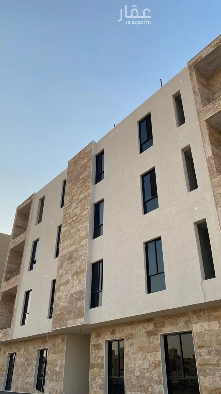 Building for Sale in Riyadh Al Qadisiyah