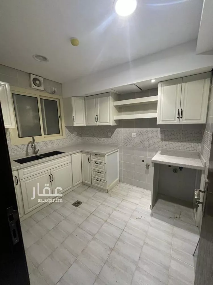 شقة للبيع في شارع الرمس, حي الملقا, مدينة الرياض, منطقة الرياض 8