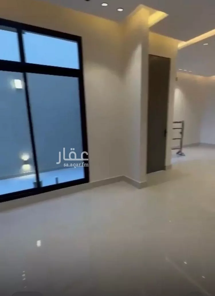 دور للبيع في شارع رقم 395, حي المونسية, مدينة الرياض, منطقة الرياض صورة 3