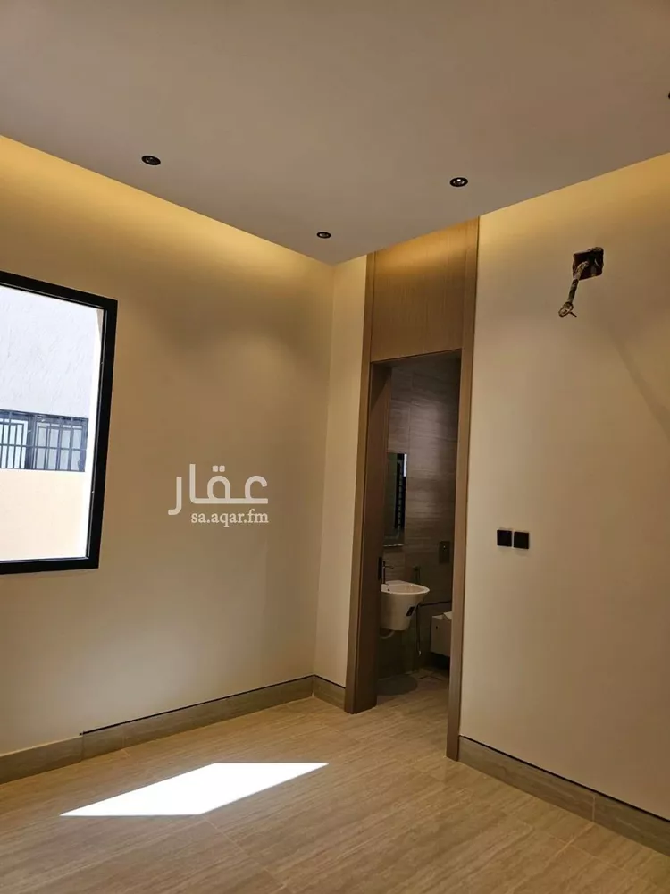 فيلا للبيع في شارع ابن أبي العيون, حي الملك فيصل, مدينة الرياض, منطقة الرياض 8