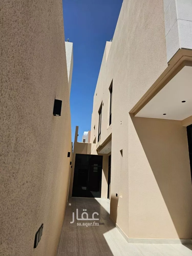 فيلا للبيع في شارع ابن أبي العيون, حي الملك فيصل, مدينة الرياض, منطقة الرياض صورة 3