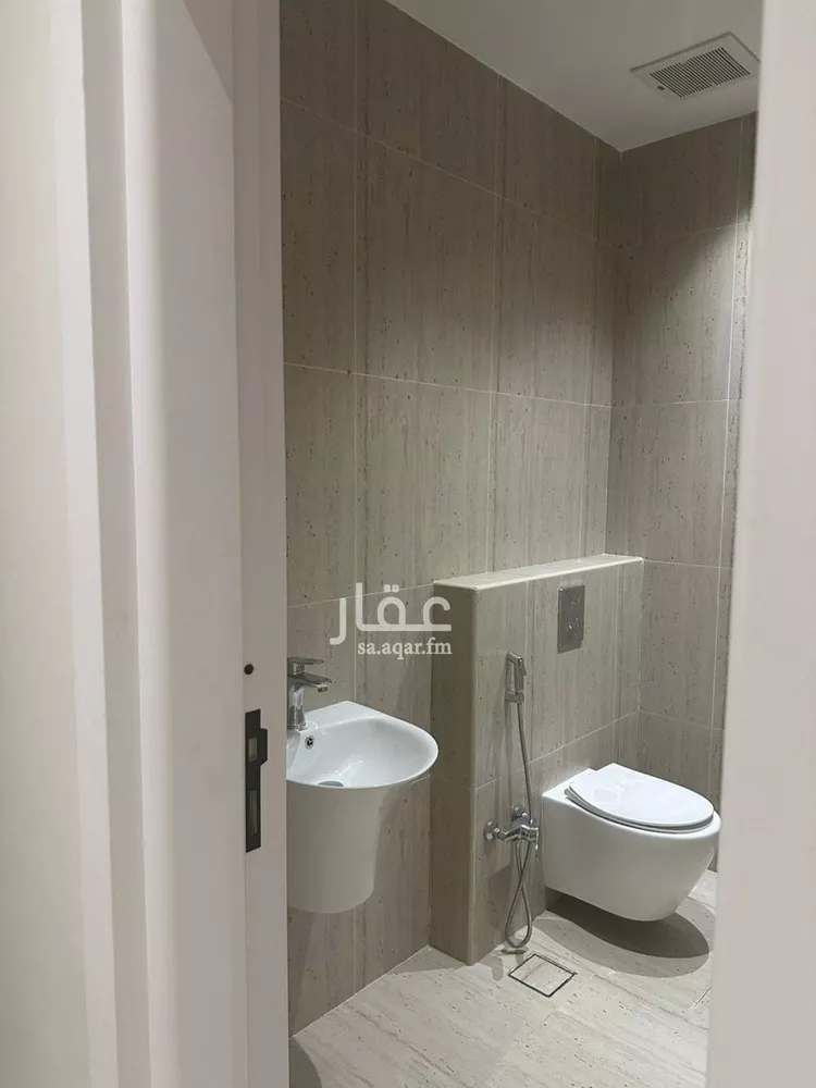 شقة للإيجار في شارع الفوانيس, حي عرقة, مدينة الرياض, منطقة الرياض صورة 4