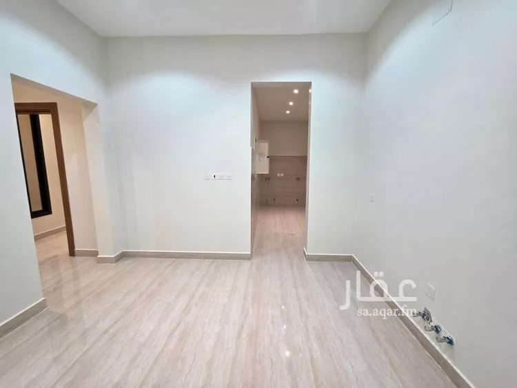 Floor for Sale in Riyadh Badr 14