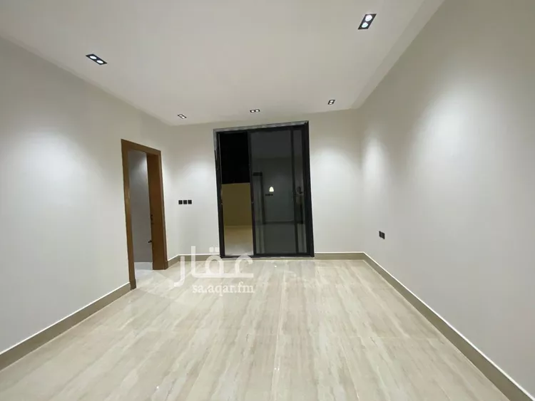 شقة للبيع في شارع عبدالله الدارمي, حي عكاظ, مدينة الرياض, منطقة الرياض صورة 2