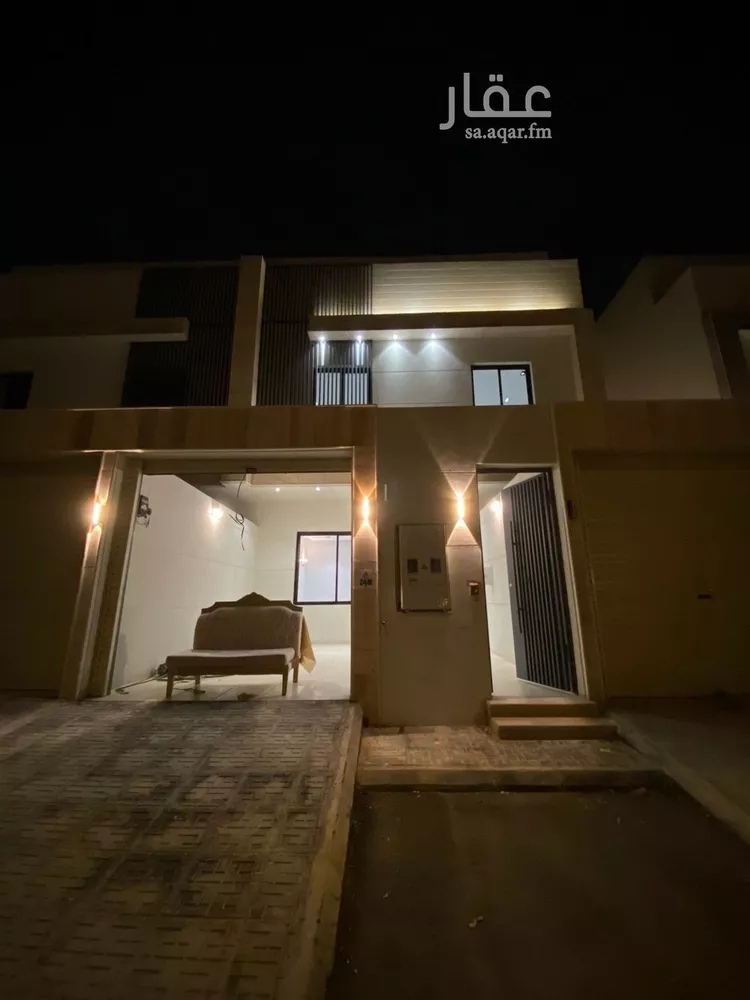 فيلا للبيع في شارع عبدالعزيز القاضي, حي عكاظ, مدينة الرياض, منطقة الرياض