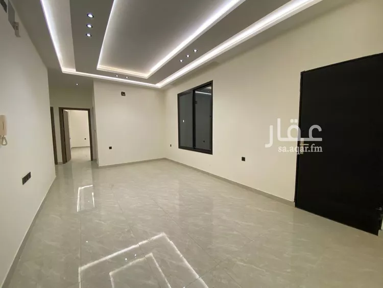 Floor for Sale in Riyadh Badr 8