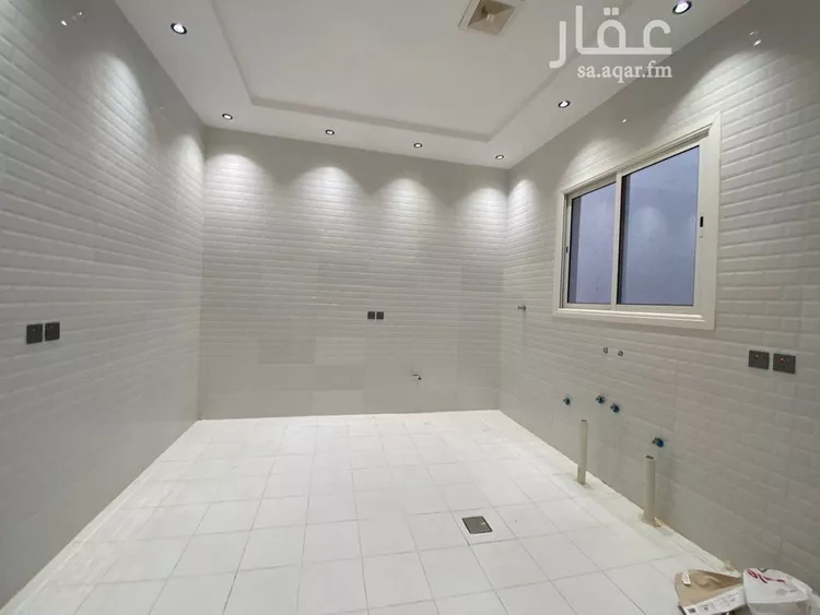 دور للبيع في شارع حسن مشاط, حي عكاظ, مدينة الرياض, منطقة الرياض 6