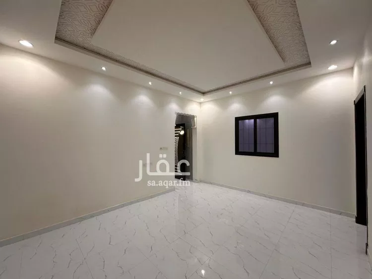 دور للبيع في شارع الاشبيلي, حي الدار البيضاء, مدينة الرياض, منطقة الرياض صورة 3