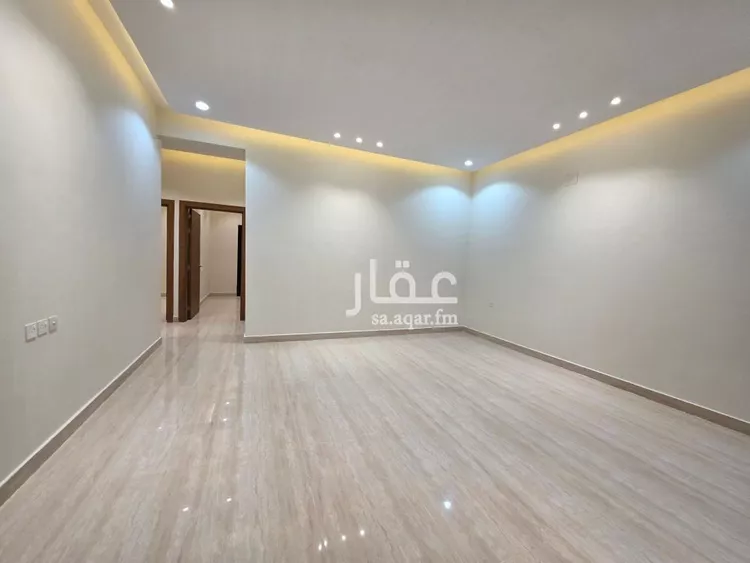 دور للبيع في شارع القوس, حي بدر, مدينة الرياض, منطقة الرياض صورة 3