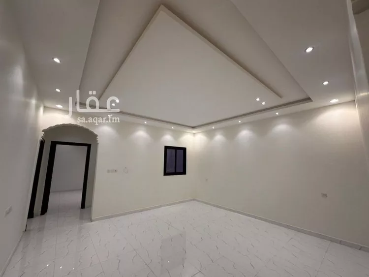 دور للبيع في شارع الاشبيلي, حي الدار البيضاء, مدينة الرياض, منطقة الرياض صورة 4