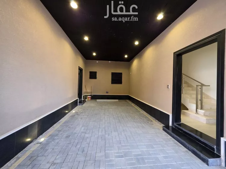 فيلا للبيع في شارع جبل الجزيرة, حي ظهرة لبن, مدينة الرياض, منطقة الرياض صورة 2