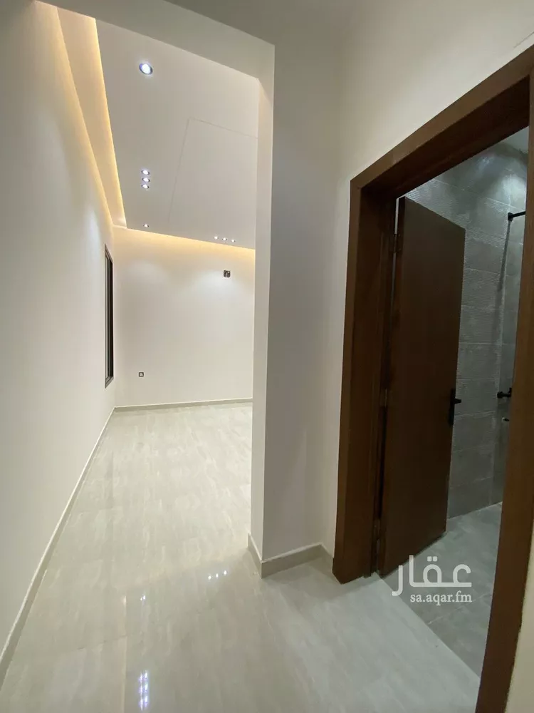 Floor for Sale in Riyadh Al Hazm 6