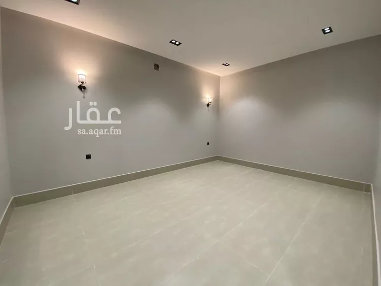 فيلا للبيع في شارع عبدالعزيز القاضي, حي عكاظ, مدينة الرياض, منطقة الرياض صورة 4