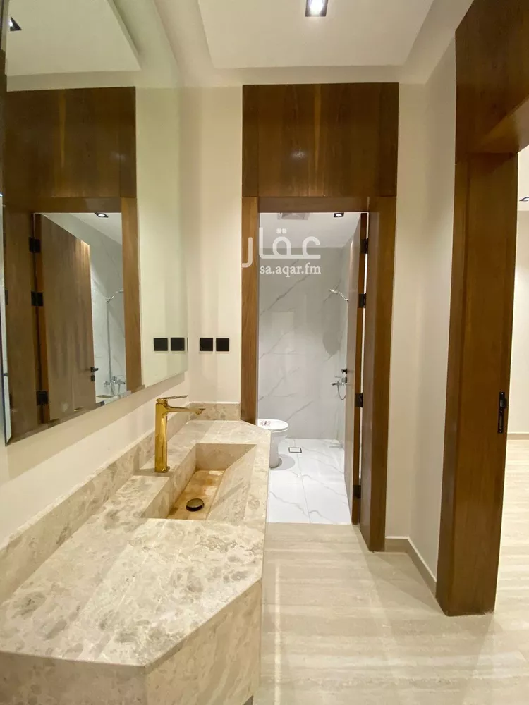 دور للبيع في شارع لصحراء الليبية الفرعى, حي عكاظ, مدينة الرياض, منطقة الرياض صورة 5