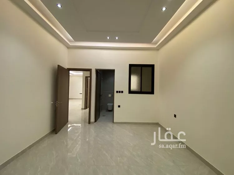 دور للبيع في شارع حرملة بن هوذه, حي بدر, مدينة الرياض, منطقة الرياض صورة 4