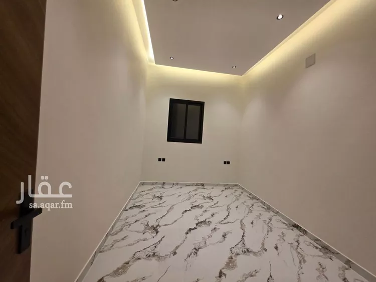 Floor for Sale in Riyadh Badr 11