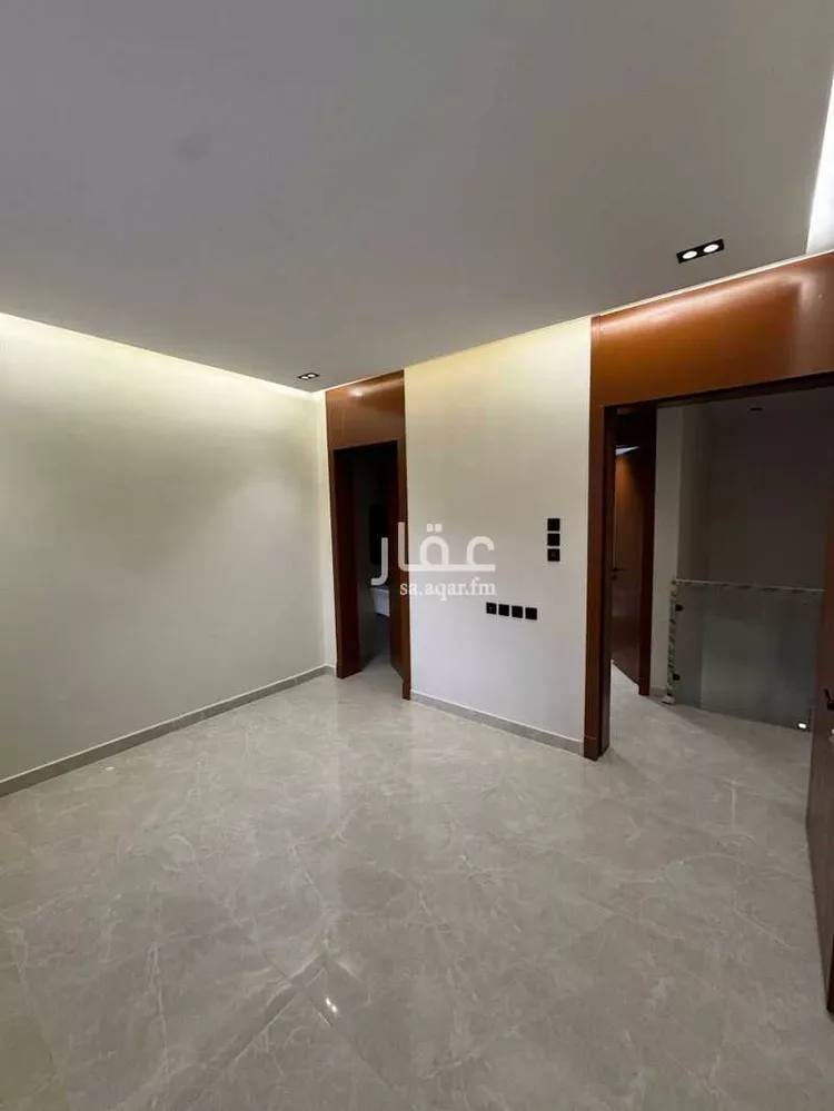 دور للبيع في شارع النغيق, حي طيبة, مدينة الرياض, منطقة الرياض صورة 3