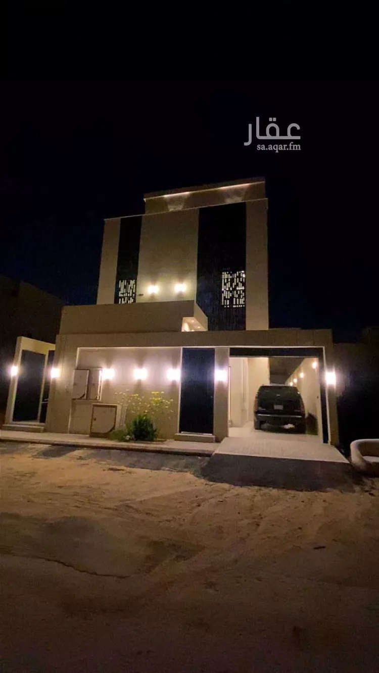 Floor for Sale in Riyadh Al Janadriyah