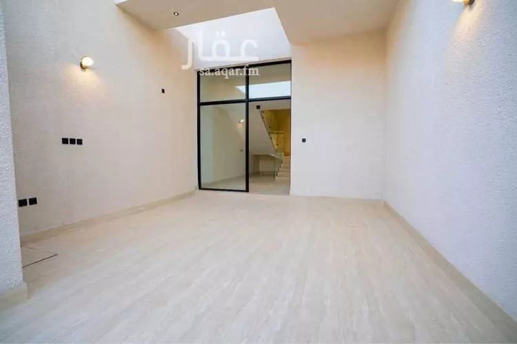 فيلا للبيع في شارع شهاب الدين أبي الفضل, حي المروة, مدينة الرياض, منطقة الرياض صورة 2