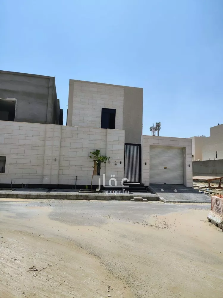 فيلا للبيع في شارع المثنى ابن حارثه, حي الصواري, مدينة الخبر, المنطقة الشرقية