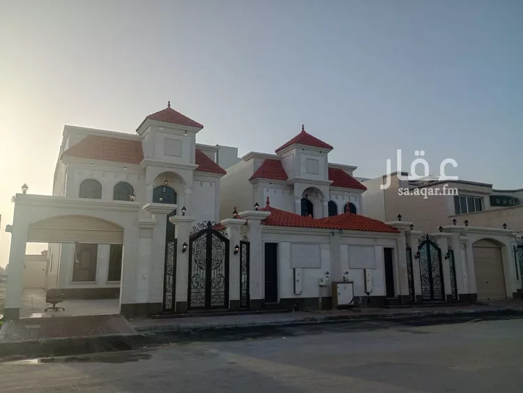 فيلا للبيع في شارع عبدالله الاموي, حي الشراع, مدينة الخبر, المنطقة الشرقية