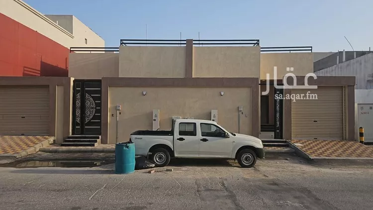 دور للبيع في شارع الاعتماد, حي الأمواج, مدينة الخبر, المنطقة الشرقية