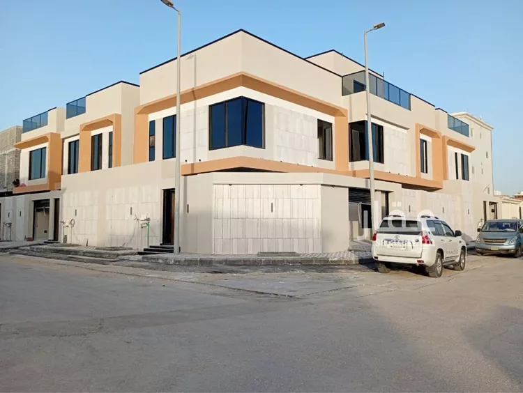 فيلا للبيع في شارع محمد بن ابي دينار, حي الصواري, مدينة الخبر, المنطقة الشرقية صورة 2