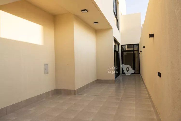 دور للبيع في شارع رقم 520, حي النرجس, مدينة الرياض, منطقة الرياض