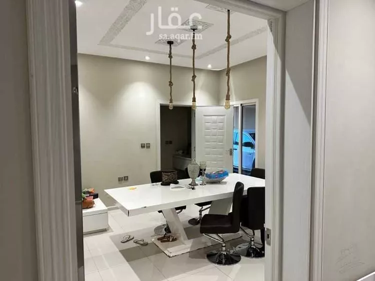 فيلا للبيع في شارع أبي القاسم الشافعي, حي النرجس, مدينة الرياض, منطقة الرياض صورة 4