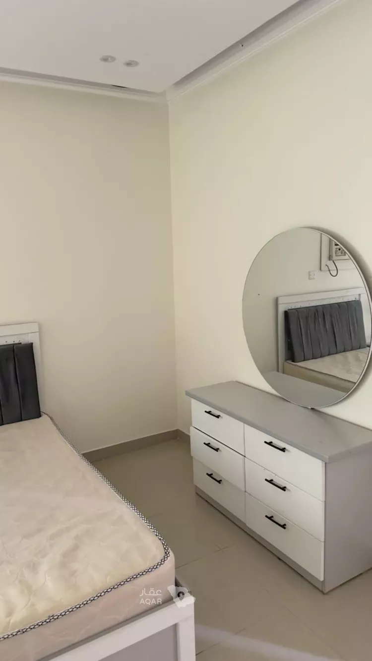 شقة للإيجار في شارع المهندس مساعد العنقري, حي الورود, مدينة الرياض, منطقة الرياض 8