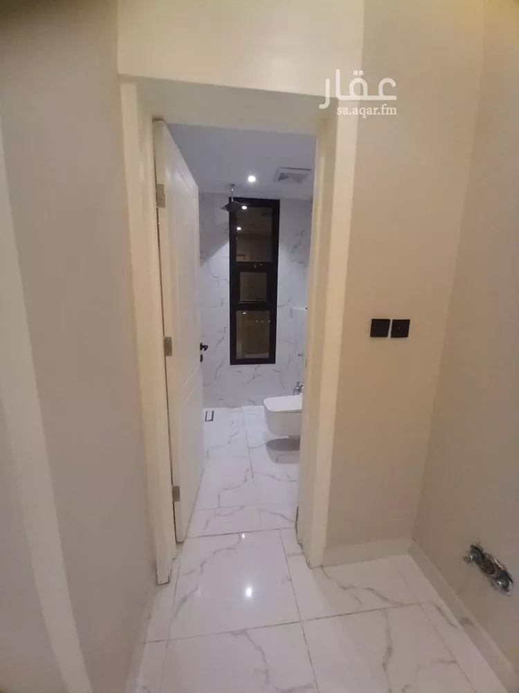 شقة للإيجار في شارع الجميل ابن حاتم, حي ظهرة لبن, مدينة الرياض, منطقة الرياض صورة 2