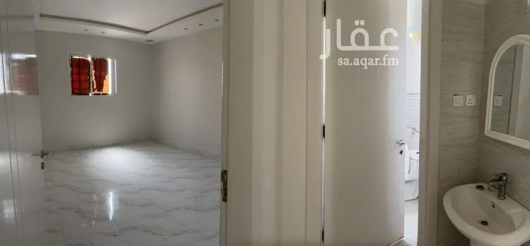 شقة للإيجار في شارع حسن الشاعر, حي عكاظ, مدينة الرياض, منطقة الرياض صورة 3