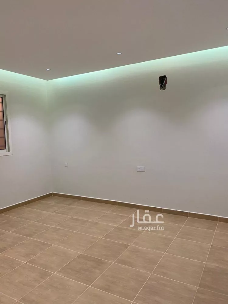 شقة للإيجار في شارع البحر الميت, حي إشبيلية, مدينة الرياض, منطقة الرياض