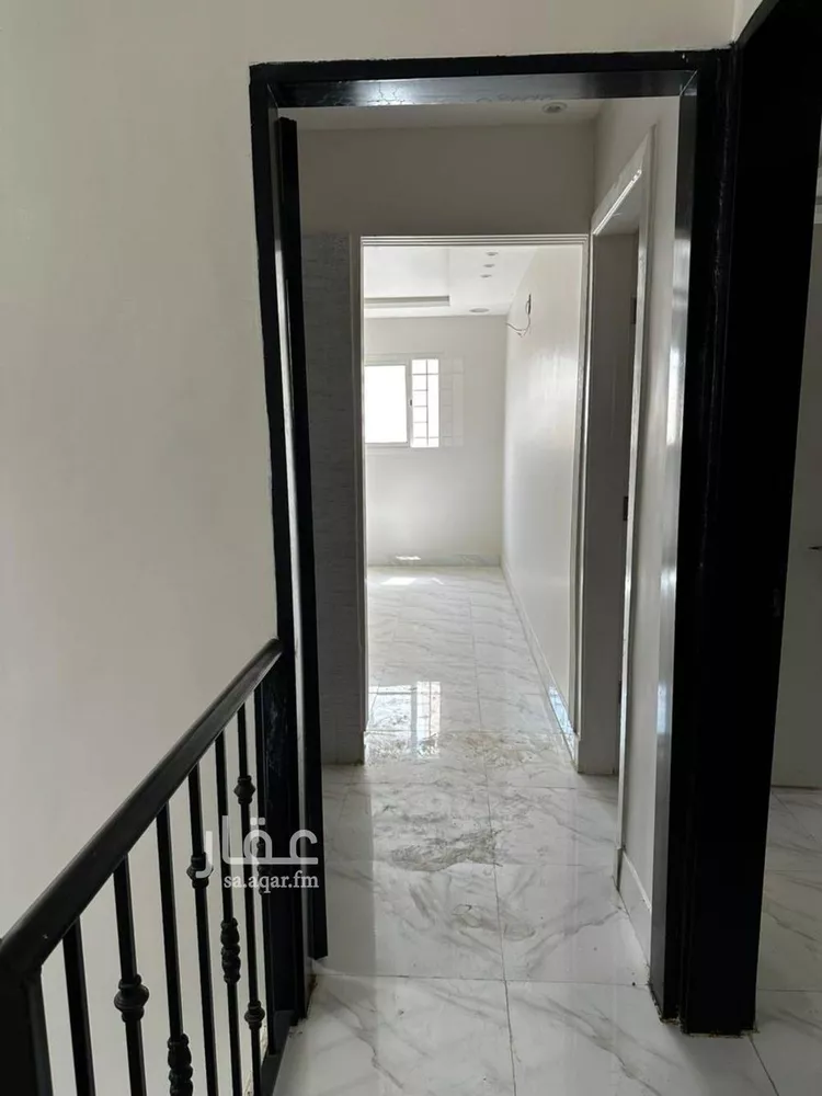 شقة للإيجار في شارع حسن الشاعر, حي عكاظ, مدينة الرياض, منطقة الرياض صورة 2
