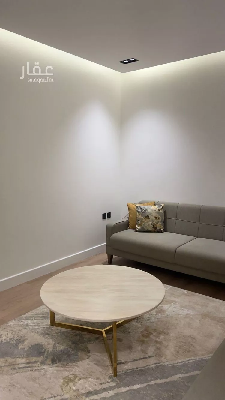 شقة للإيجار في شارع ابن إياس الكناني, حي العليا, مدينة الرياض, منطقة الرياض صورة 2