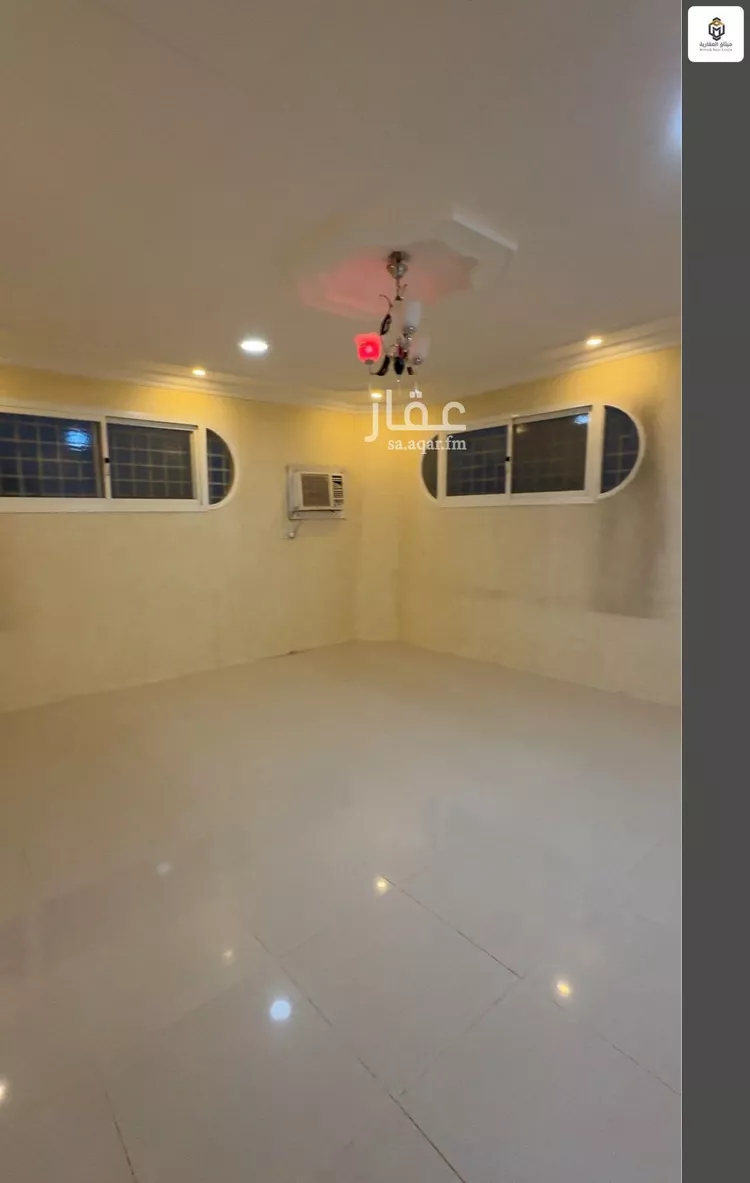 فيلا للبيع في شارع القعقاع البكري, حي الصفاء, مدينة بريدة, منطقة القصيم صورة 5