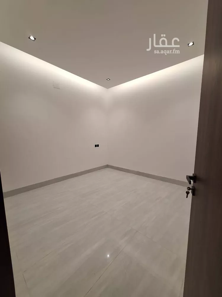 دور للبيع في شارع الضياء, حي الجنادرية, مدينة الرياض, منطقة الرياض صورة 3