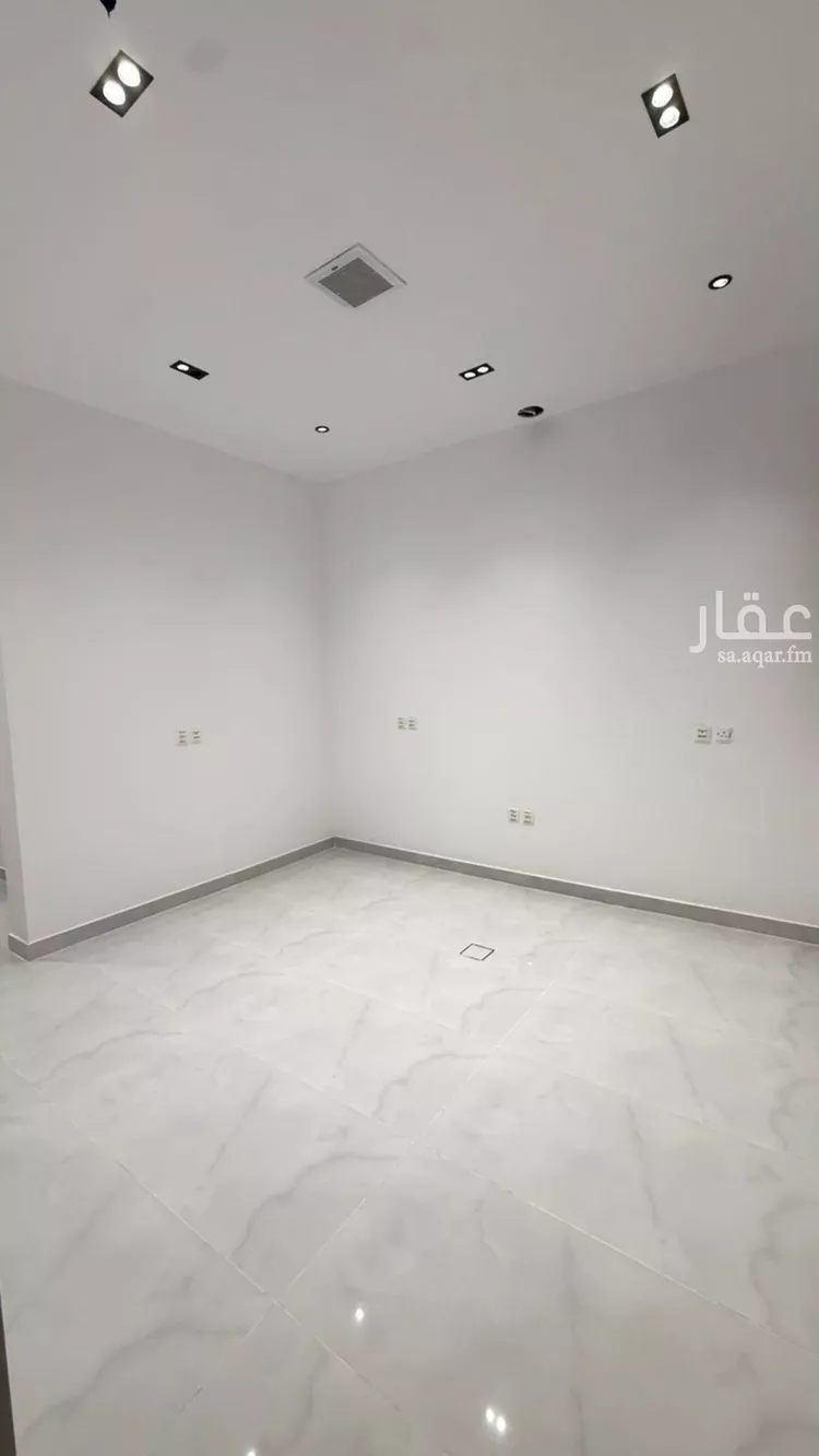 دور للإيجار في شارع الضحي, حي الملك فهد, مدينة الرياض, منطقة الرياض صورة 2